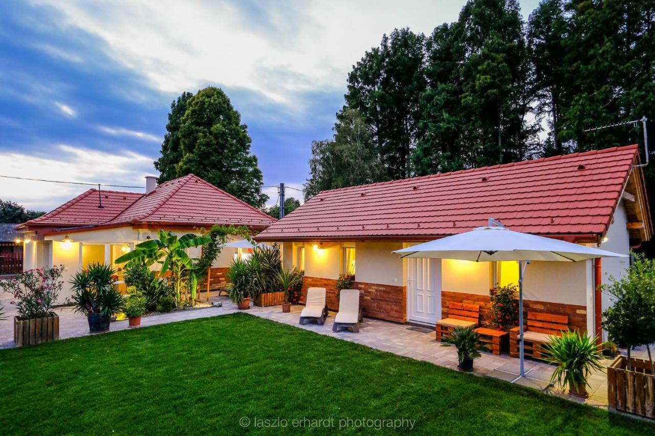 Ciprus Porta Apartmanok Balatonkenese Ngoại thất bức ảnh