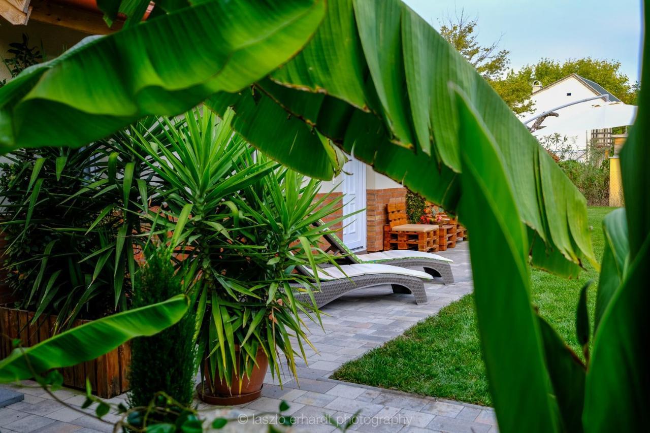 Ciprus Porta Apartmanok Balatonkenese Ngoại thất bức ảnh